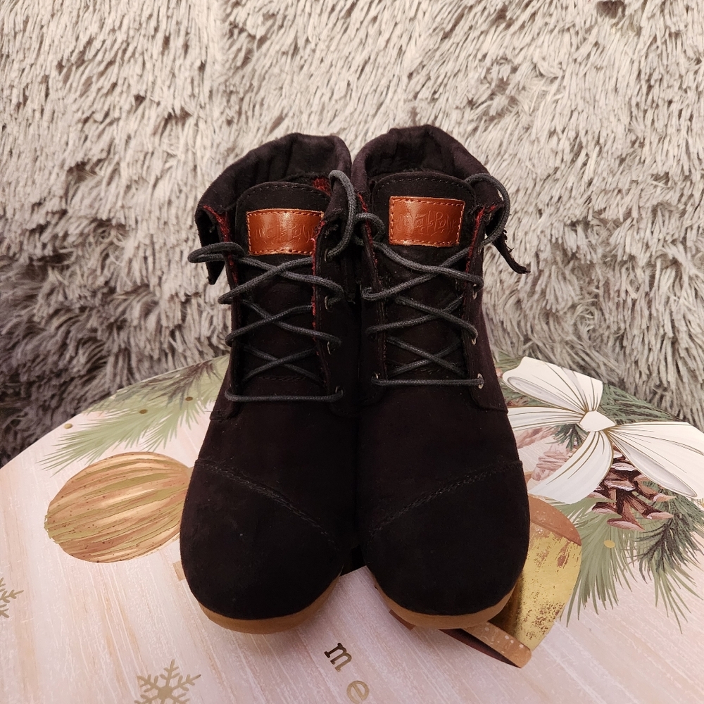 Black Lace-Up Ankle Boots